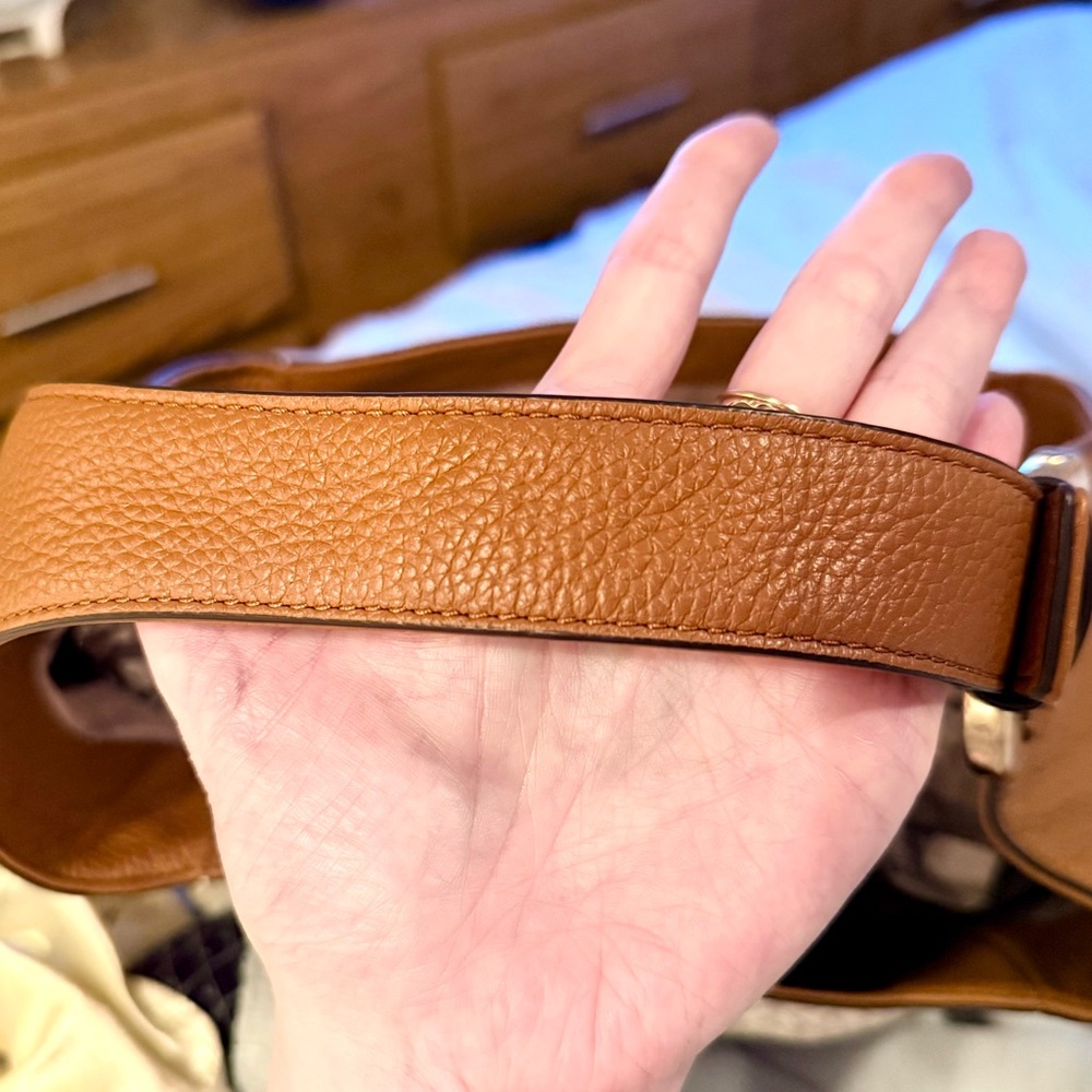 Hobo Bag + Wallet Bundle - Picture 10 of 16